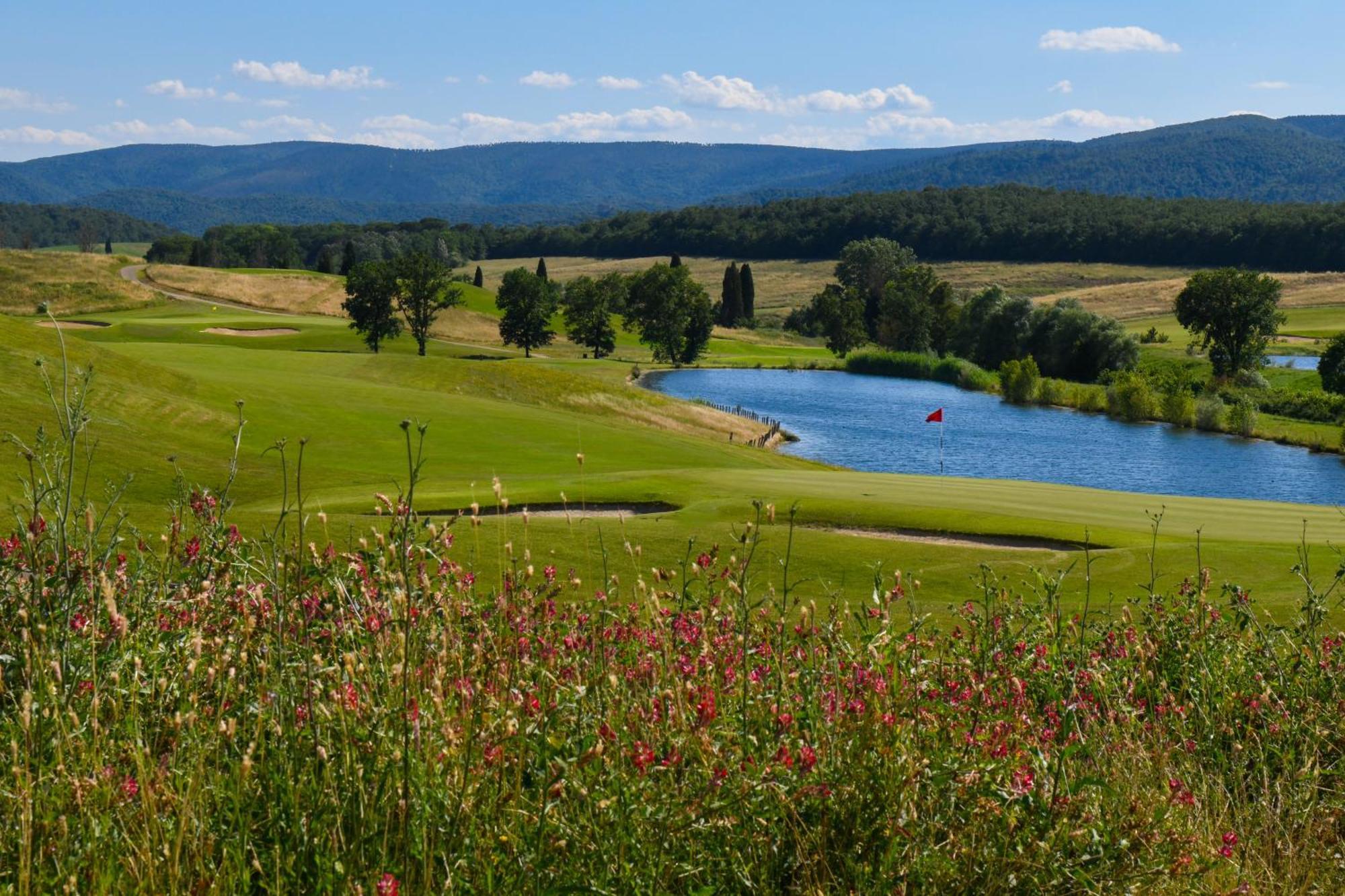 La Bagnaia Golf Resort 외부 사진